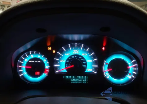 2010 Ford Fusion Se z USA, uszkodzony, nr VIN 3FAHP0HA3AR419916